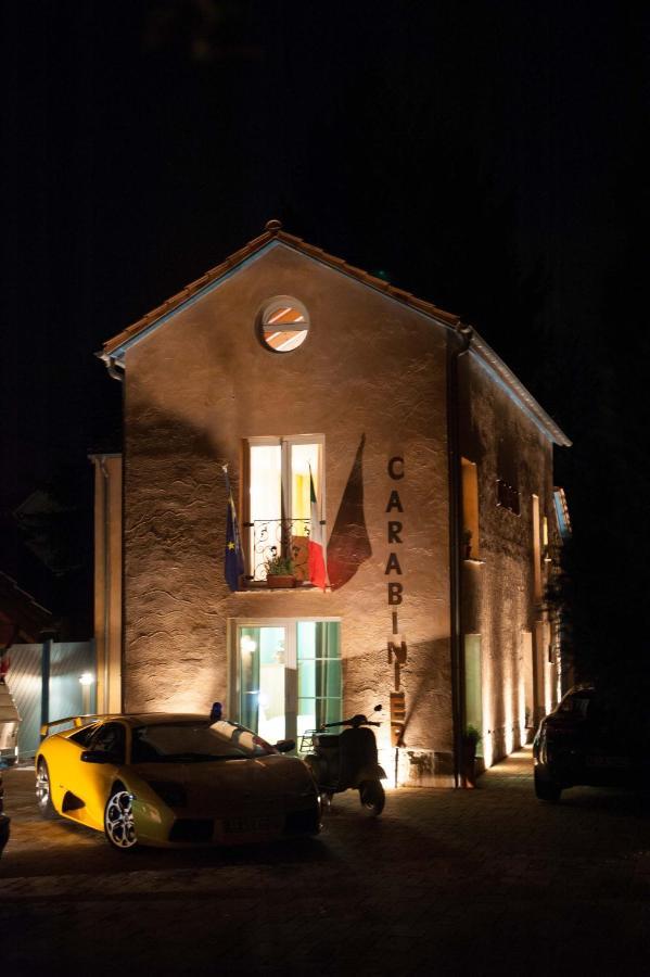 Casa Dei Carabinieri Hotel Merchweiler Eksteriør billede